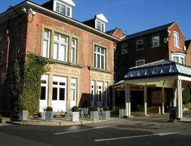 Hotel Sutton Coldfield - Image 1