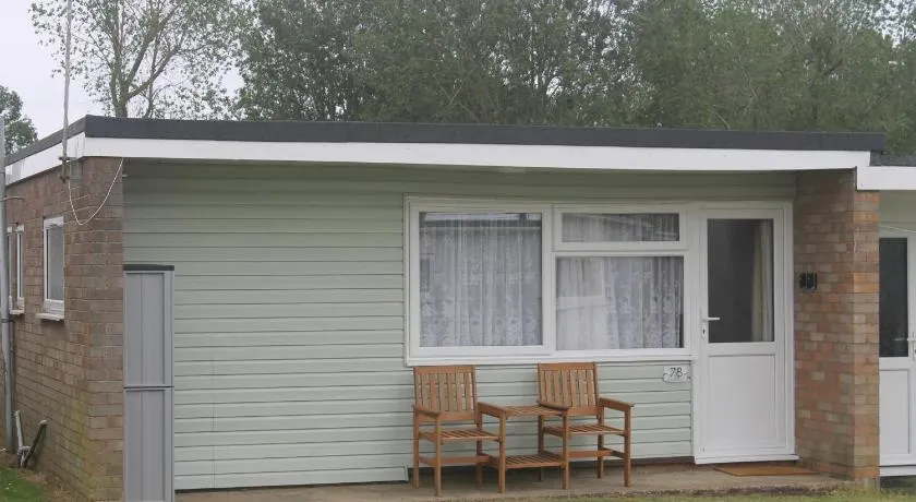 78 Florida Holiday Park - Image 1