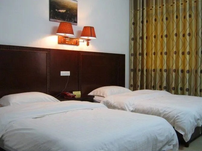 Jinshan Hotel - Image 1