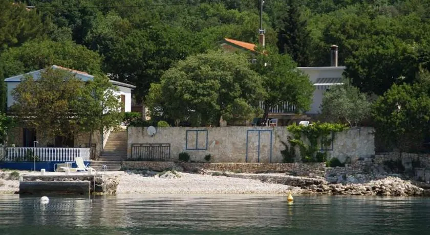 Apartments & Rooms Neno - Image 1