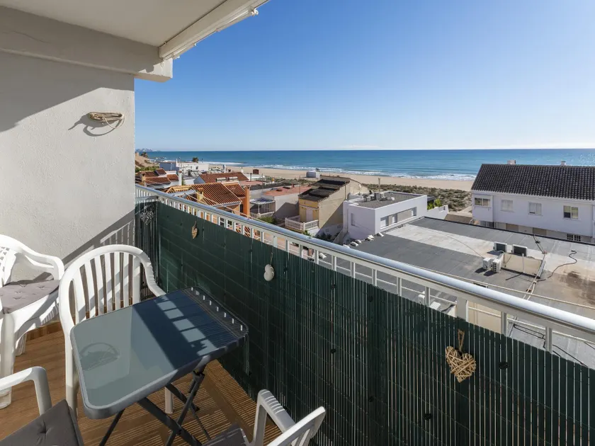 ABACO - Apartamento con vistas al mar en Platja de Xeraco con WIFI Gratis - Image 1