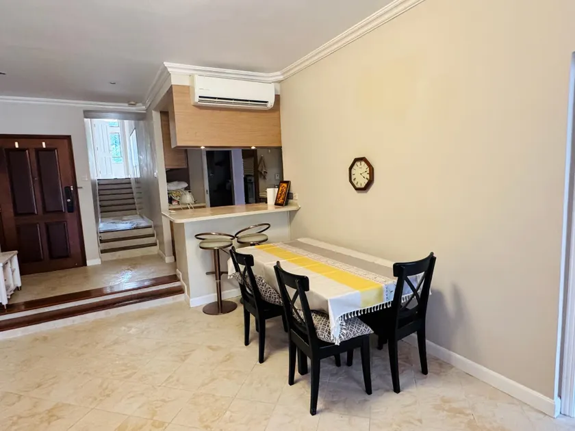 Spacious flat in Discovery bay! - Image 1