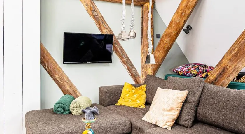 Authentic apartment in farmhouse near Amsterdam - Image 1