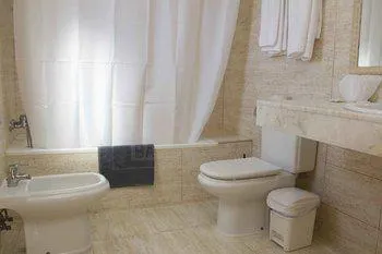 Hotel Marbella - Image 1
