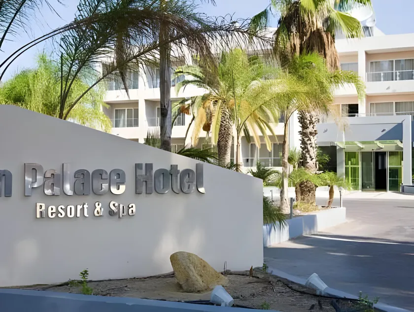 Sun Palace Hotel Resort & Spa - Image 1