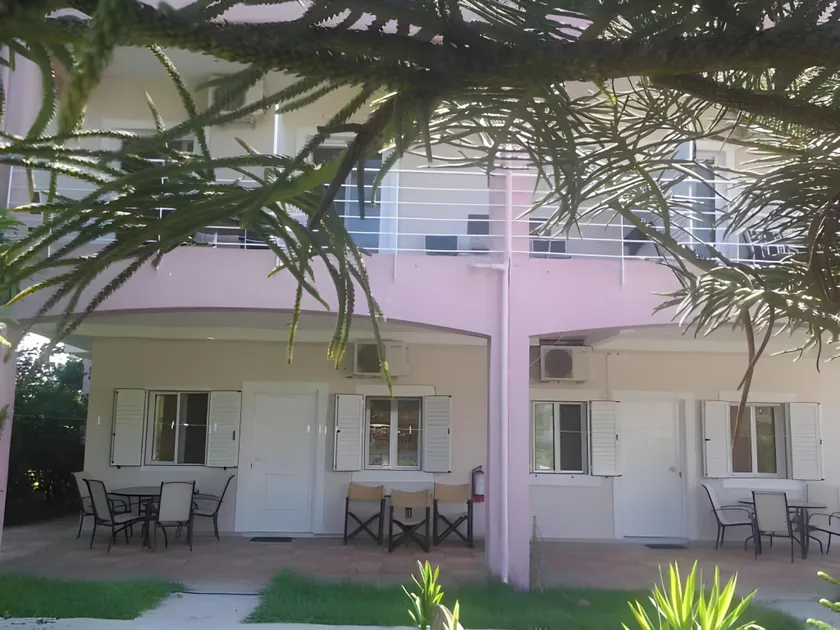 Villa Pap - Image 1
