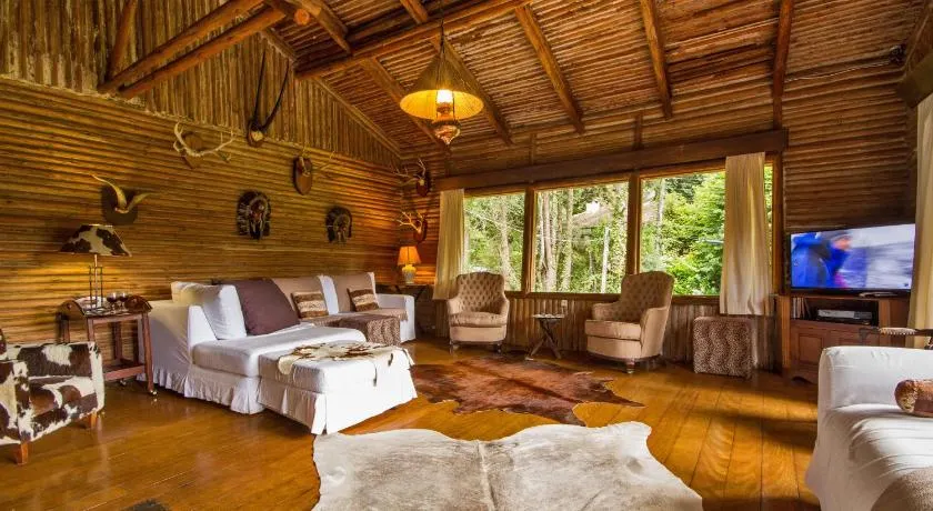 Pousada Casa Mantiqueira - Próxima ao Capivarí e opções de Hidromassagem - Image 1