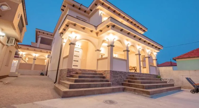 Bralic Residence - Image 1