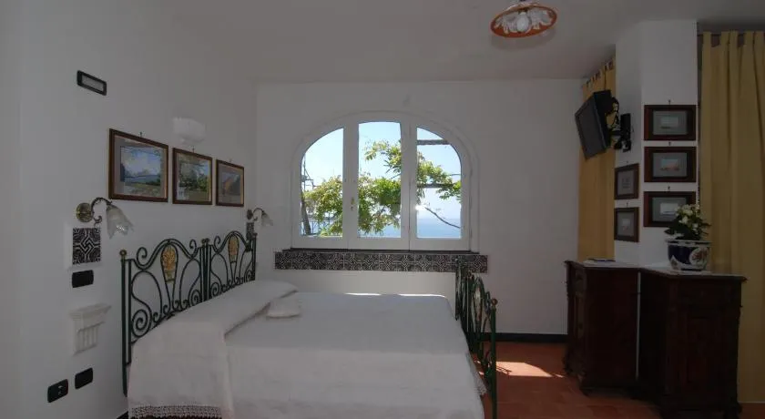 Bella Baia Relais - Image 1