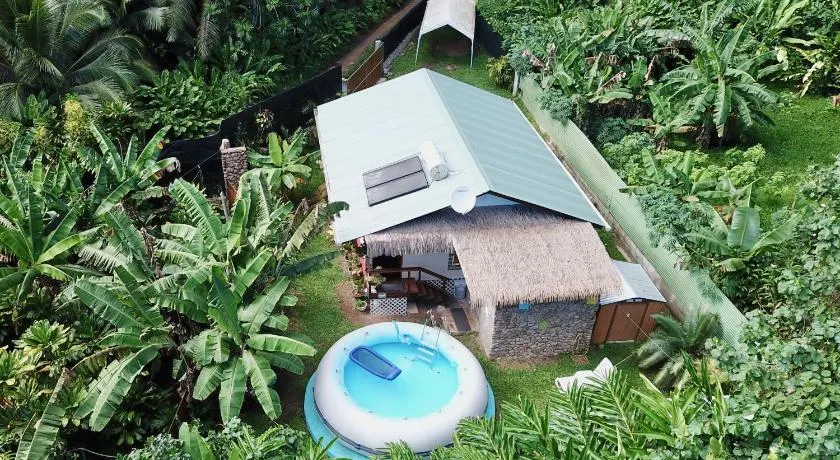 Fare HONU Cook’s Bay Moorea - Image 1