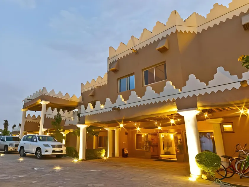 Al Malfa Resort & Hotel - Image 1