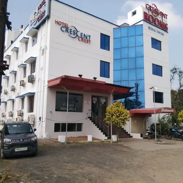 Hotel Crescent Crest Sriperumbudur - Image 1