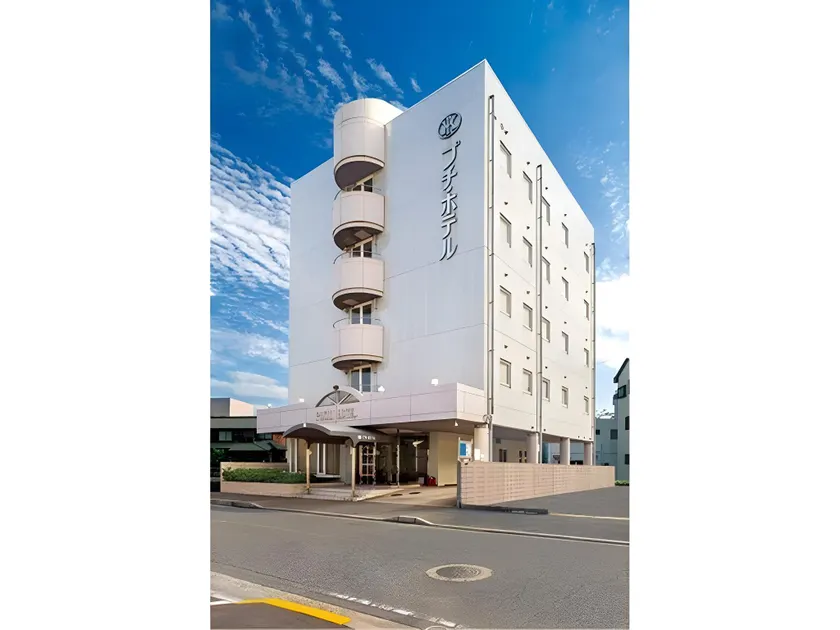 Kojima Puchi Hotel - Image 1