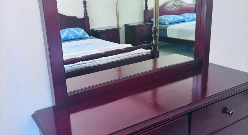 Queen Size Room guest house - Image 1