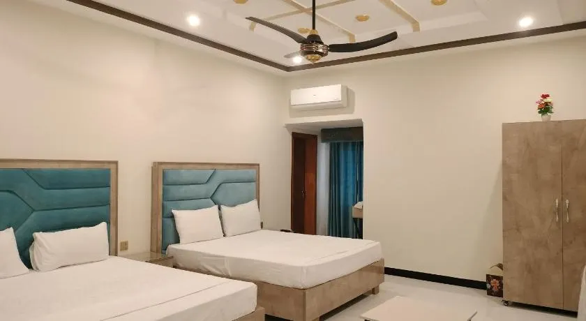 Dove Inn Hotel Kalma Chowk - Image 1