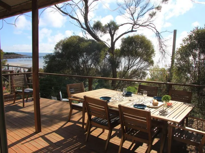 Emu Bay Stay - Image 1