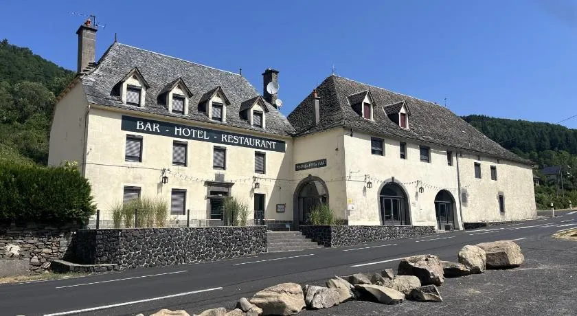 Gîte-Auberge du Pont de Lanau - Image 1
