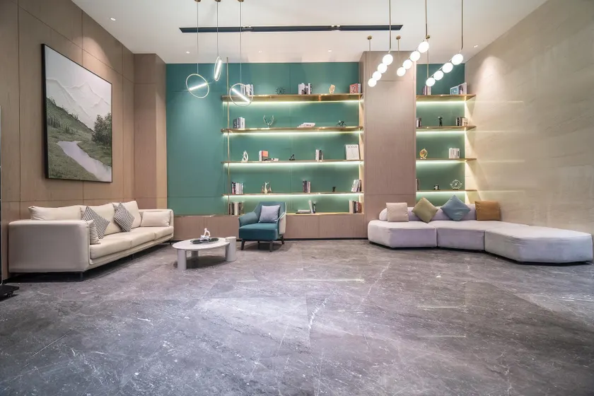 Home Inn Nanchang Bayi Square Dinggong Road South Metro Station - Image 1
