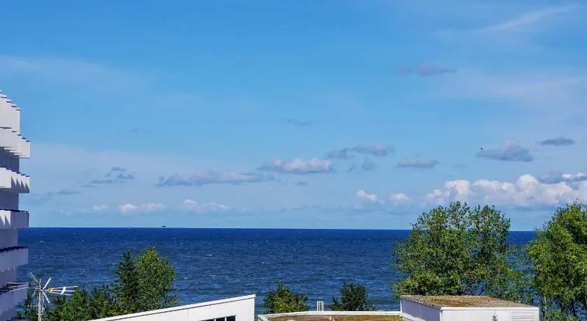 Horyzont by Baltic Home - Image 1