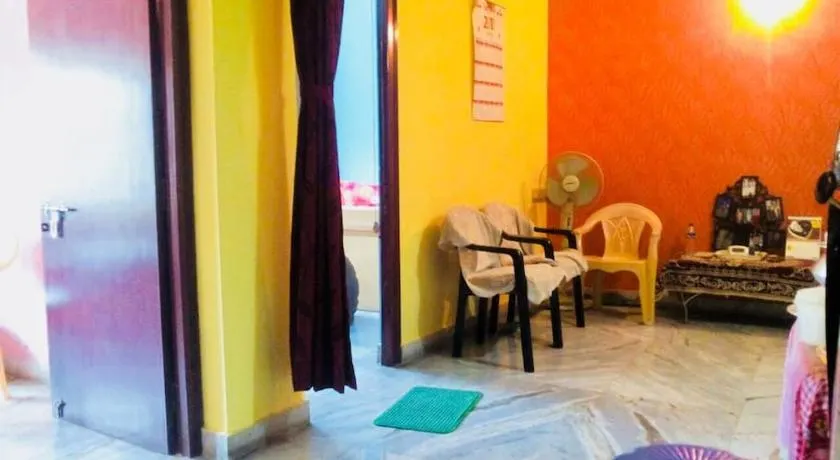 Fully furnished 2bhk apartment opposite Dakshineshwer Kali temple kolkata - Image 1