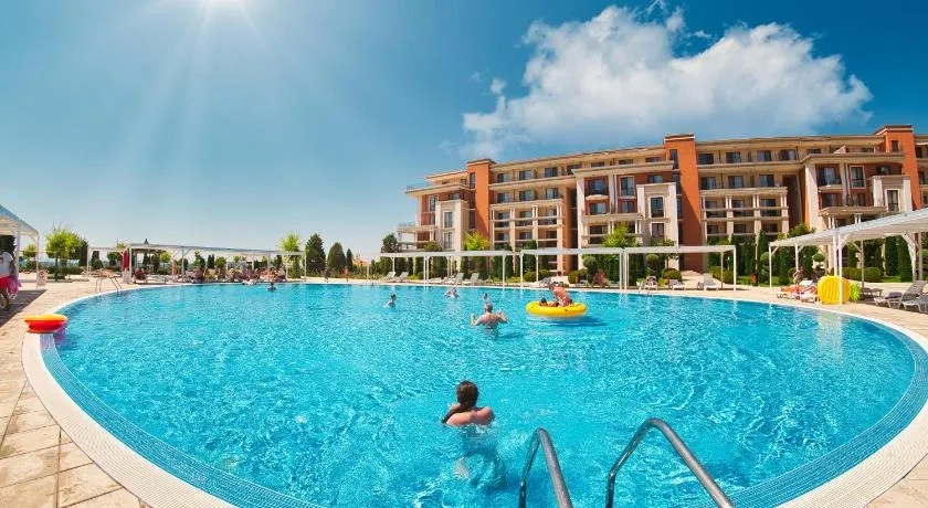 Prestige Mer d'Azur - Image 1