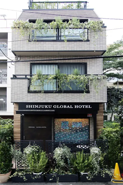 SHINJUKU GLOBAL HOTEL - Image 1
