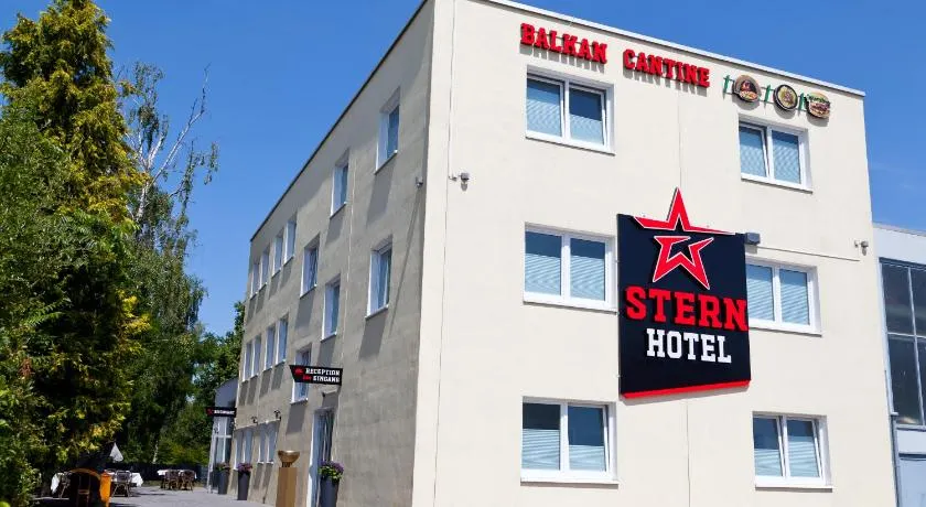 Stern Hotel Hannover - Image 1