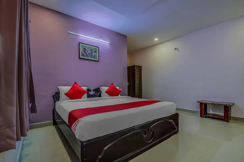 OYO 8929 Stay Siddhartha Residency - Image 1