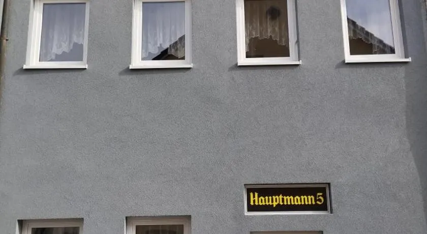 Hauptmann5 - Image 1
