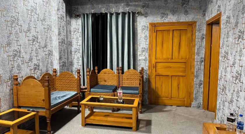 Rsheen inn Apartments - Image 1