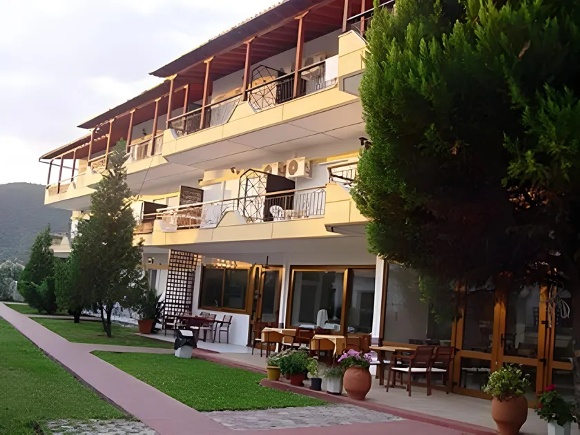 Milies Apartments - Image 1