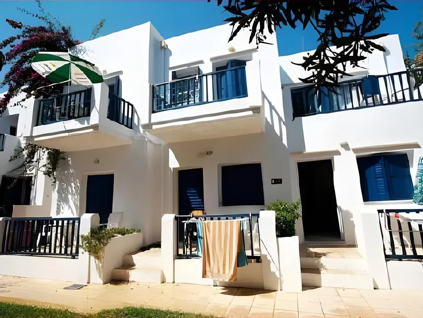 Astra Hotel Apartments - Image 1