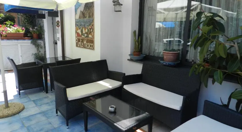Hotel Punta Mesco - Image 1