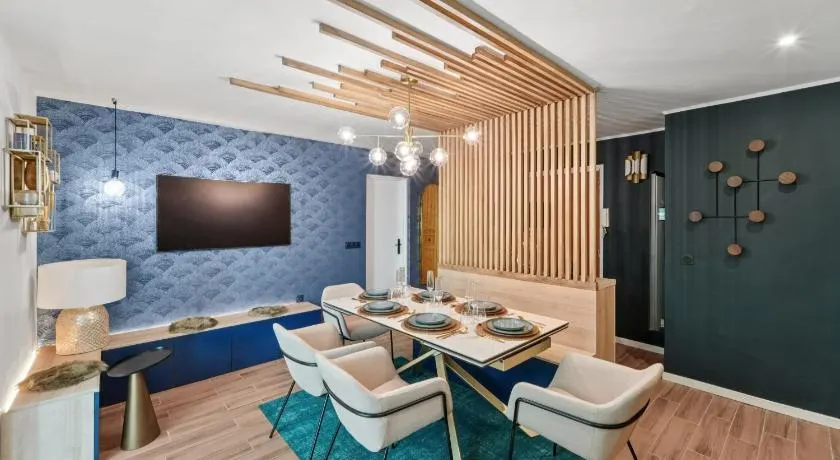 Appartement Design Porte de Paris avec parking - Image 1