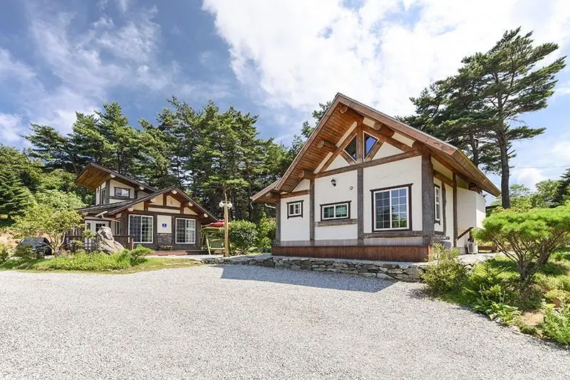 Gangneung Nuri Maru Pension - Image 1