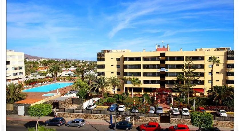 Club Excelsior II - Image 1