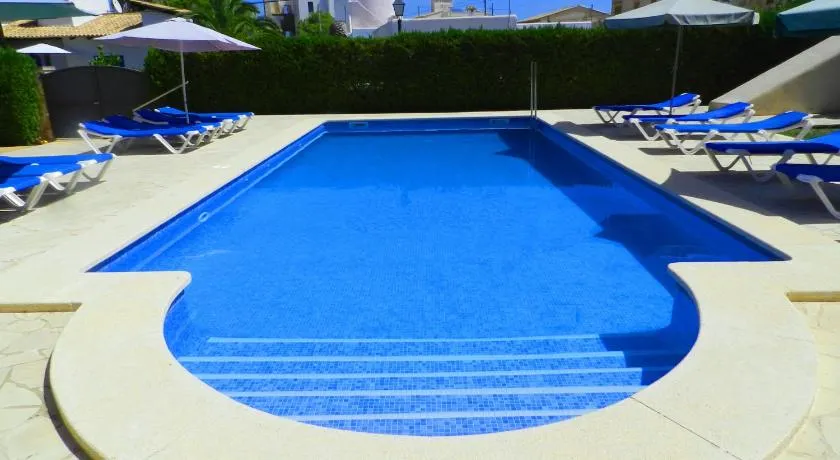Apartaments Marina Sol i Pins - Image 1