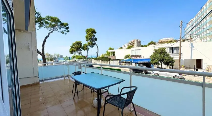 Apartsalou Pepa - Image 1