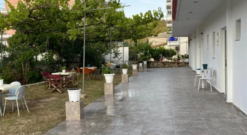 Hotel Corali - Image 1