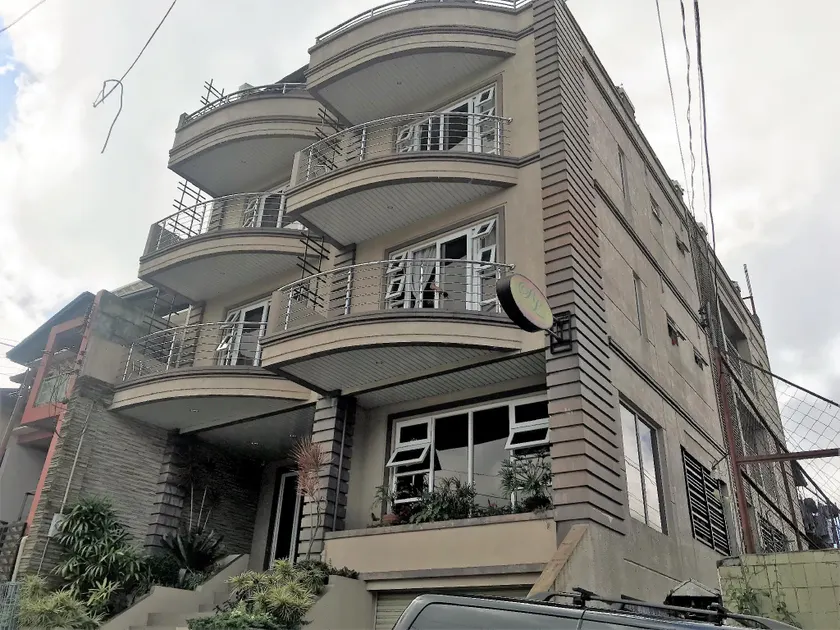 RL Veranda Suite - Image 1
