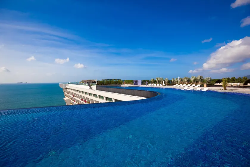 Sanya Conifer Resort - Image 1