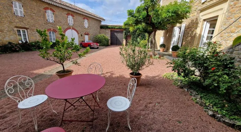 DOMAINE DES FRANCHISES - Beaujolais Village - Charme et authenticité au cœur des Pierres dorées - Image 1