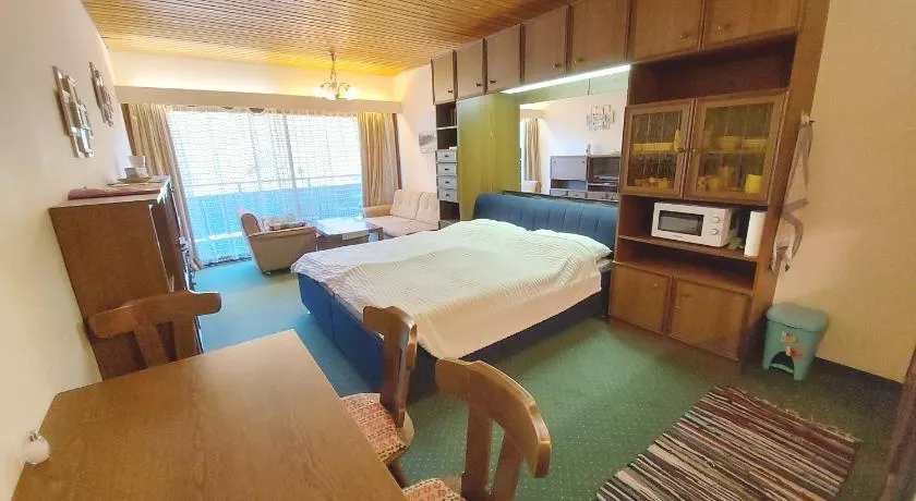 Apartment Mary - Image 1