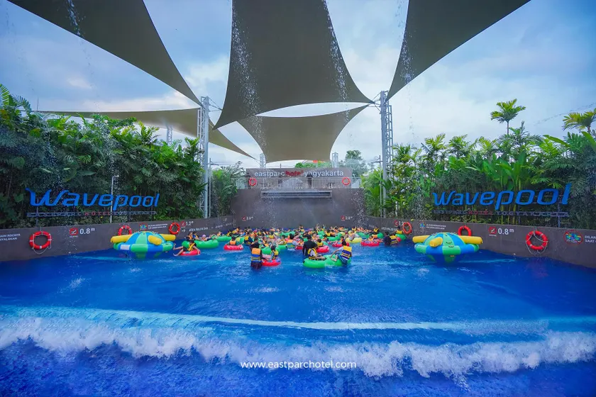 Eastparc Hotel Yogyakarta - Image 1