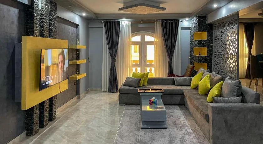 El Obour Home - العبور - Image 1