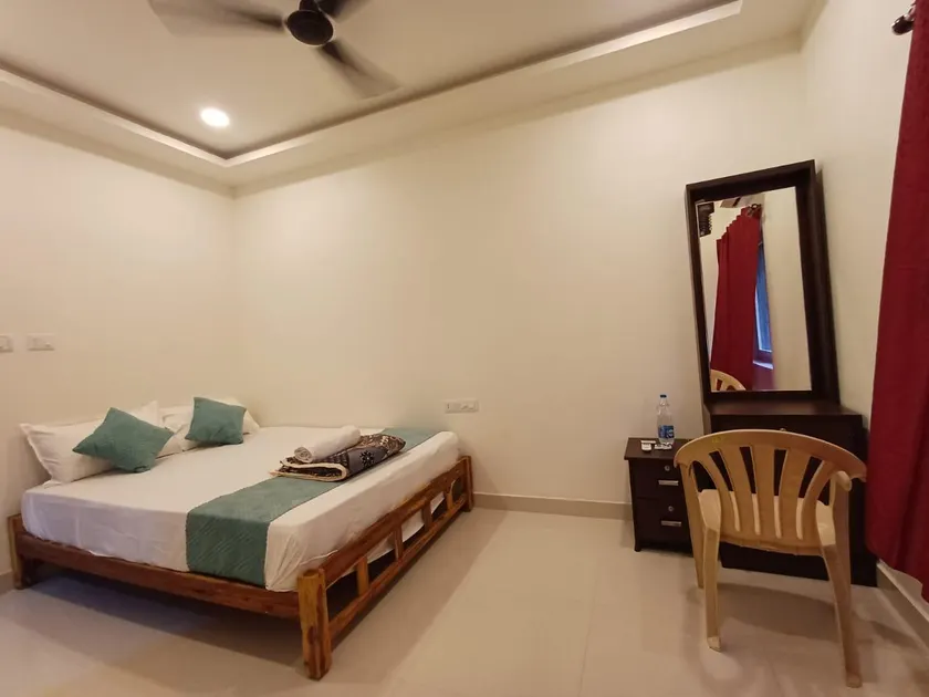 Hotel Saai Residency - Image 1