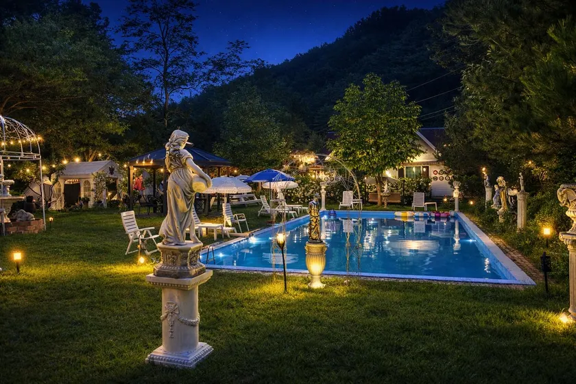 Hongcheon White Valley Pension - Image 1