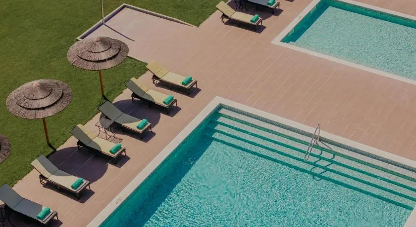 Serpa Hotel - Image 1