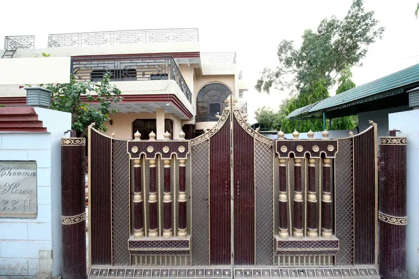 Flagship Komfort Villa - Image 1