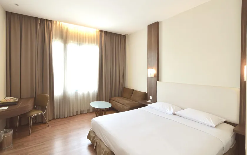 Grand Cikarang Hotel - Image 1